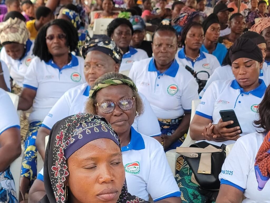 WhatsApp-Image-2025-11-26-a-19.45.33_c85daeb2-1024x768 JFMB 2025 : APROSOC-Bénin célèbre la femme pour booster le mouvement mutualiste